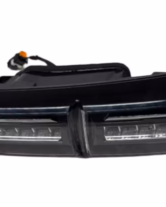 FANALE POSTERIORE SX A LED INTEGRATO NEL PORTELLON