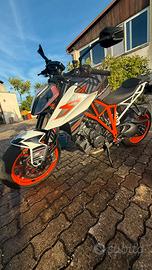 Ktm super duke 1290