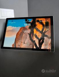 Microsoft surface pro 7 I5 8gb Ram 128gb memoria