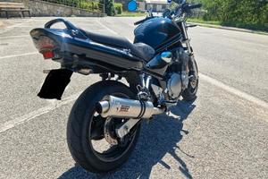 SUZUKI GSF BANDIT 600  