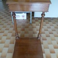 Inginocchiatoio con ribaltina in legno vintage