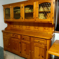 Credenza e tavolo tirolese