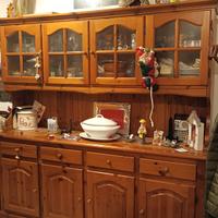 credenza in pino