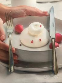 Forchetta e coltello e cucchiaio Salvinelli