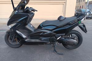 Yamaha T Max - 2008