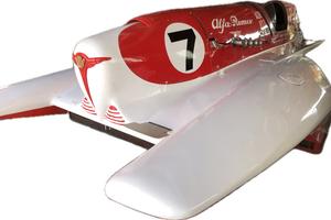 Barca Racer Tre Punti del 1953 CARUGATI Alfa Romeo