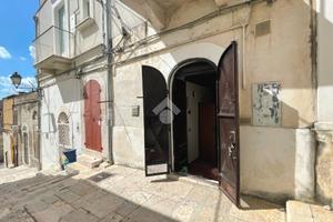 MONOLOCALE A CANOSA DI PUGLIA