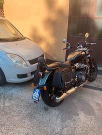 Moto Royal Enfield 650 supermeteor