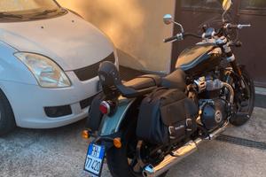 Moto Royal Enfield 650 supermeteor