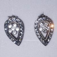 Orecchini con strass