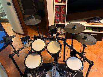 Alesis Nitro Max – 4 piatti  e accessori