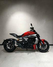 Ducati X Diavel V4