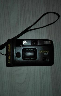 Macchina fotografica anni 90