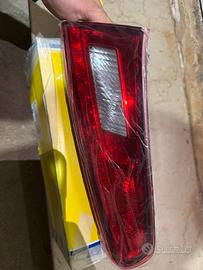 Faro sinistro Alfa romeo giulietta