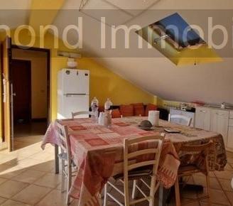 Appartamento con mansarda e garage a Mascali