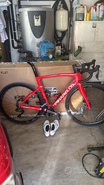 Pinarello F5 rossa taglia 54,5