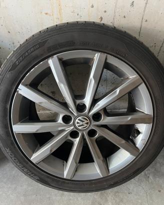 4 Cerchi in Lega 16”  VW  Polo  mod. Estrada 5x100