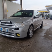 Renault Clio RS ph1 2000 16v