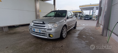 Renault Clio RS ph1 2000 16v