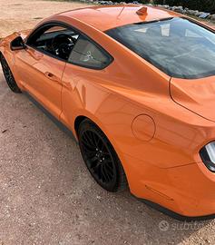 Ford mustang gt 5.0 fastback v8 450cv