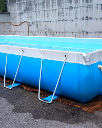 Piscina Laghetto