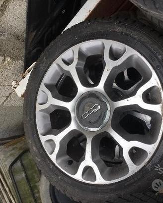 4 Cerchi da 17 per Fiat 500L.X. Più gomme in rega