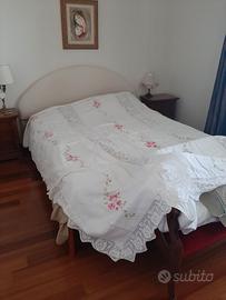 Copriletto fatto a mano