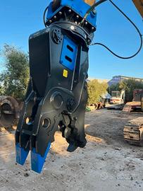 Pinza frantumatrice escavatore 200/250 q.li