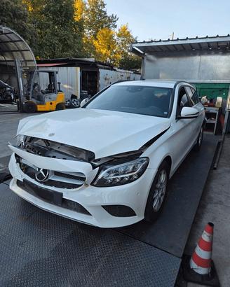 MERCEDES-BENZ Classe C DEL 2021 PER RICAMBI