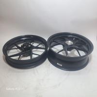 Cerchi originali per panigale / streetfighter V4