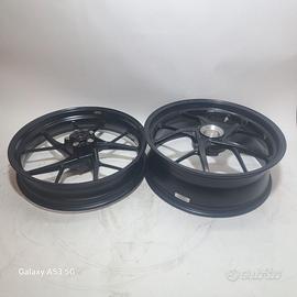 Cerchi originali per panigale / streetfighter V4