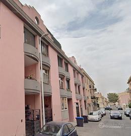 Cagliari,Via Pontida,60mq con terrazza sovrastante