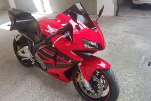 CBR600