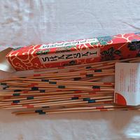 Gioco Shanghai con bastoncini di legno