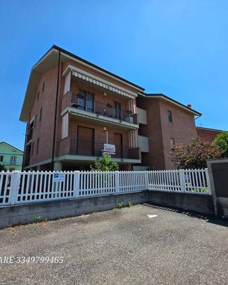 Appartamento di 102 m² con 4 locali e box auto a C