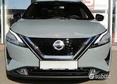 Nissan qashqai anno 2022 per ricambi auto