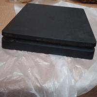 PLAYSTATION 4 SLIM DA 1000 GB DI MEMORIA A  50€