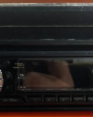 Stereo vintage auto Kenwood KDC-W6027