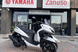Yamaha Tricity 125 New tricity 2025 guidabile...