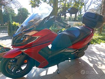 KYMCO DONTOWN 350 ACCESSORIATO PASSAGGIO COMPRESO