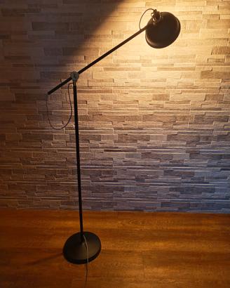 Lampada da terra, nero