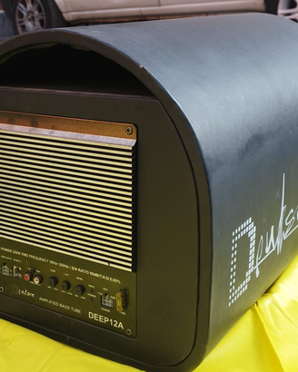 Pulse amplified bass tube deep 12A