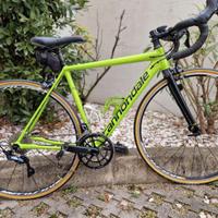 Bicicletta da corsa CANNONDALE CAAD 12 Ultegra