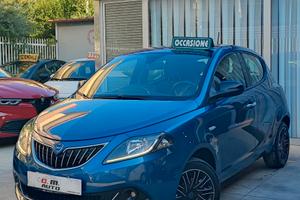 Ypsilon Gold camera e ricarica wireless 7/2023