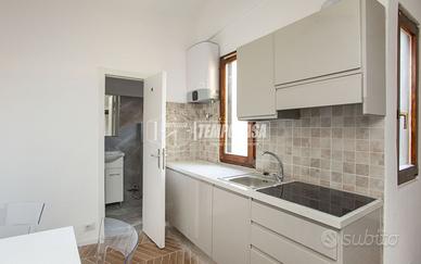 MONOLOCALE PIANO ALTO