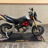 Aprilia Dorsoduro 750 Factory