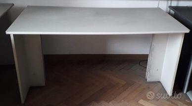 scrivania in legno ( disp. n°2 )