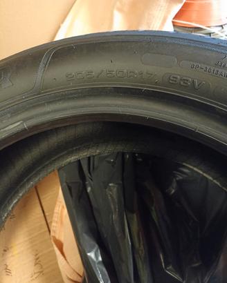 Pneumatici Goodyear estivi