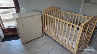 Culla e fasciatoio "erbesi"