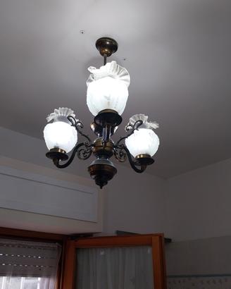  Lampadario in stile Arte Povera. Vetro e Peltro. 